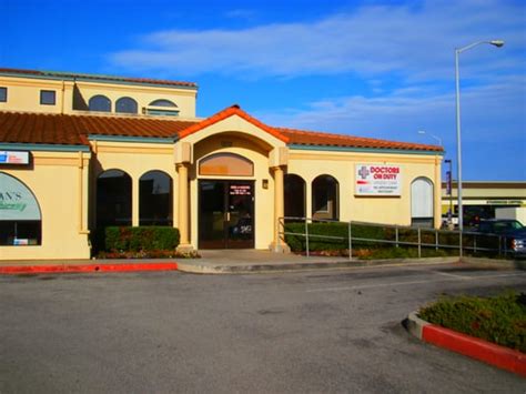 Doctors on duty salinas - Find a doctor - doctor reviews and ratings . SEARCH . Search List Your Practice BROWSE . List Your Practice . Professionals and Specialists . Newly Added Providers ; Dentists ; Podiatrists ; Chiropractors ; ... Dr. Andrew Dinh Tran is a health care provider primarily located in Salinas, CA. Their specialties include Other Specialty.